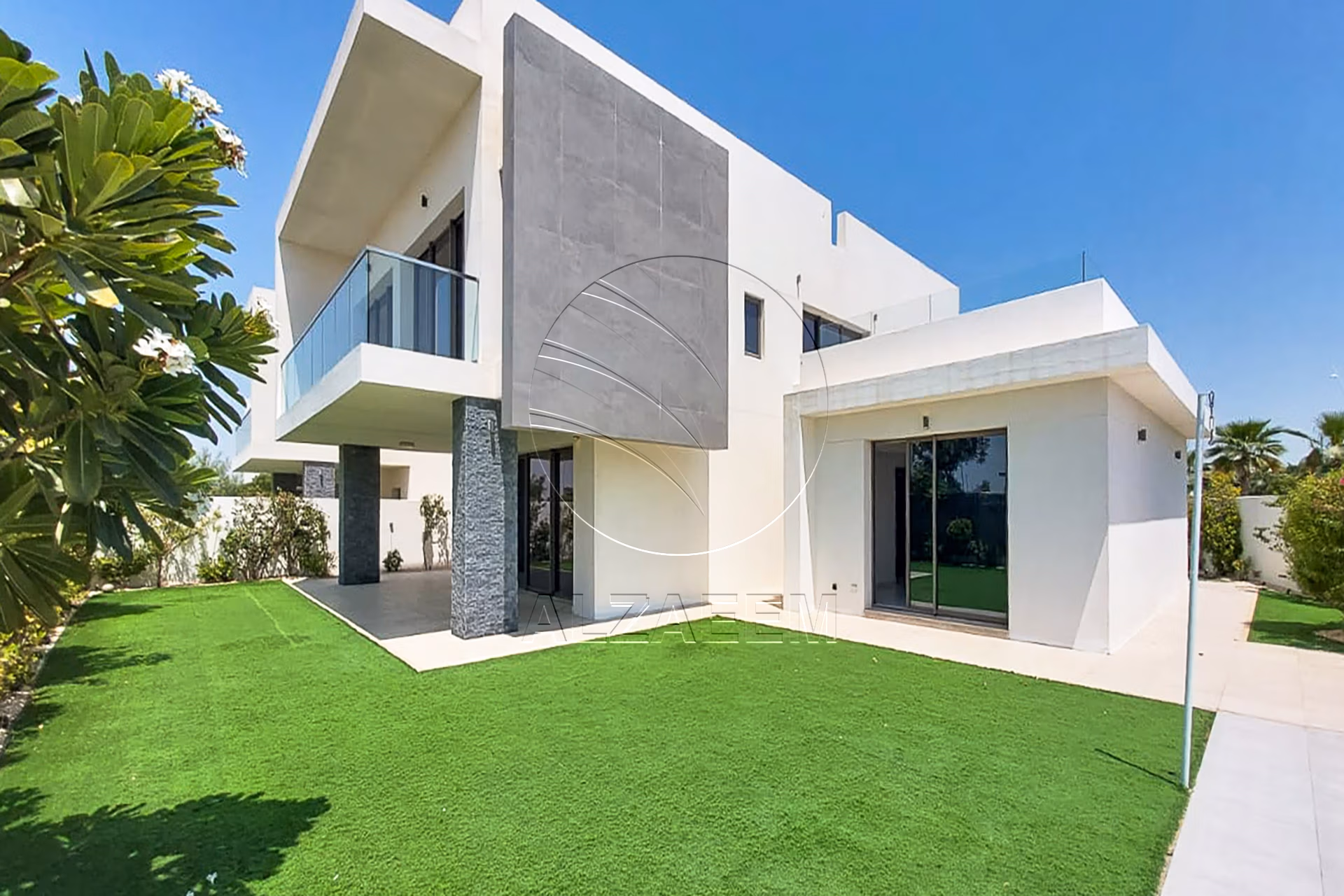 Corner | Single Row | Type 4F | Pool + Golf view