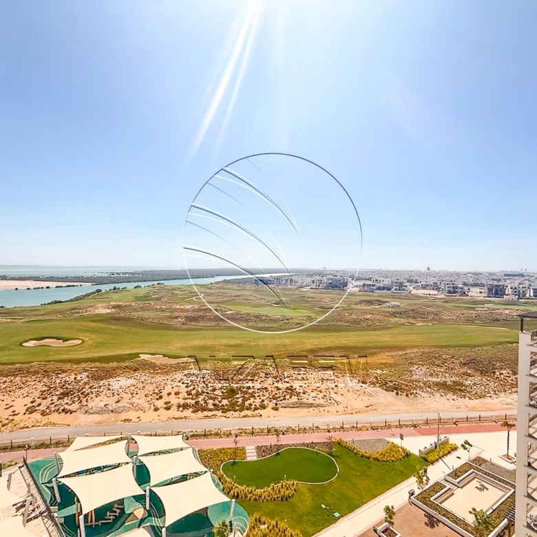 √ TOP FLOOR | Stunning Golf View | 2 Balconies √