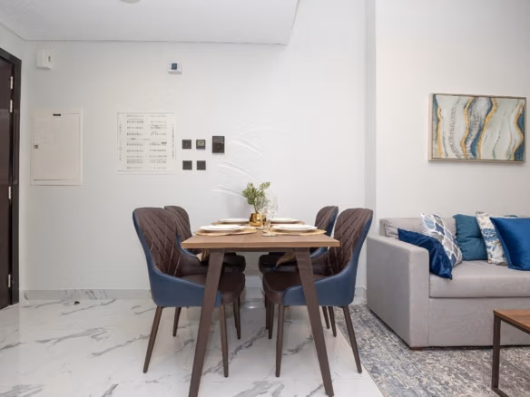 √Furnished Unit | Move-in Ready | Full Canal View√