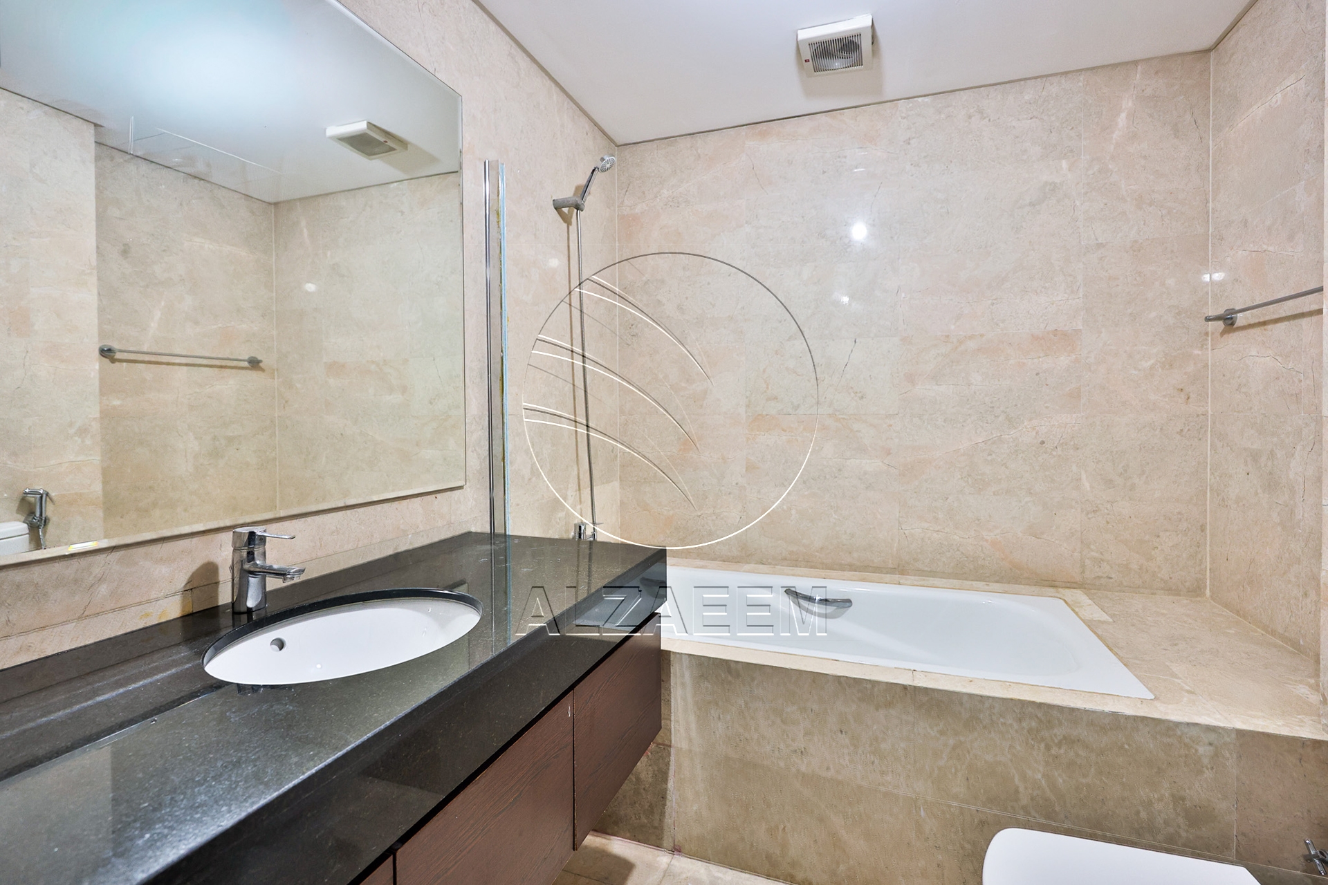 Spacious Layout | Partial Sea View | Move-in Ready