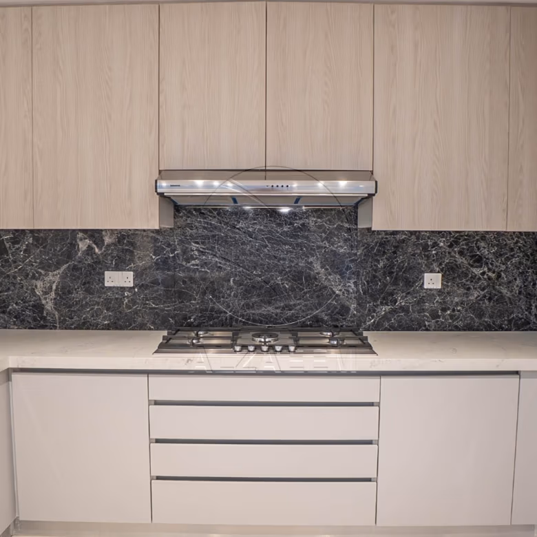 High Quality Upgraded Villa | Single Row | VACANT