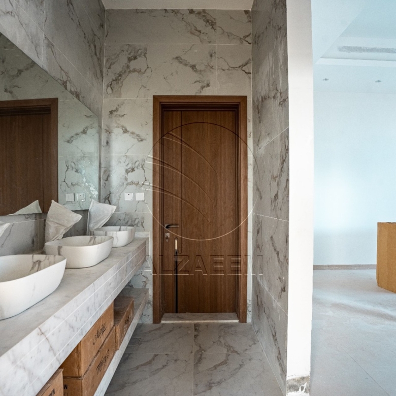 √Near Hand Over! Single Row Villa | High Ceiling√