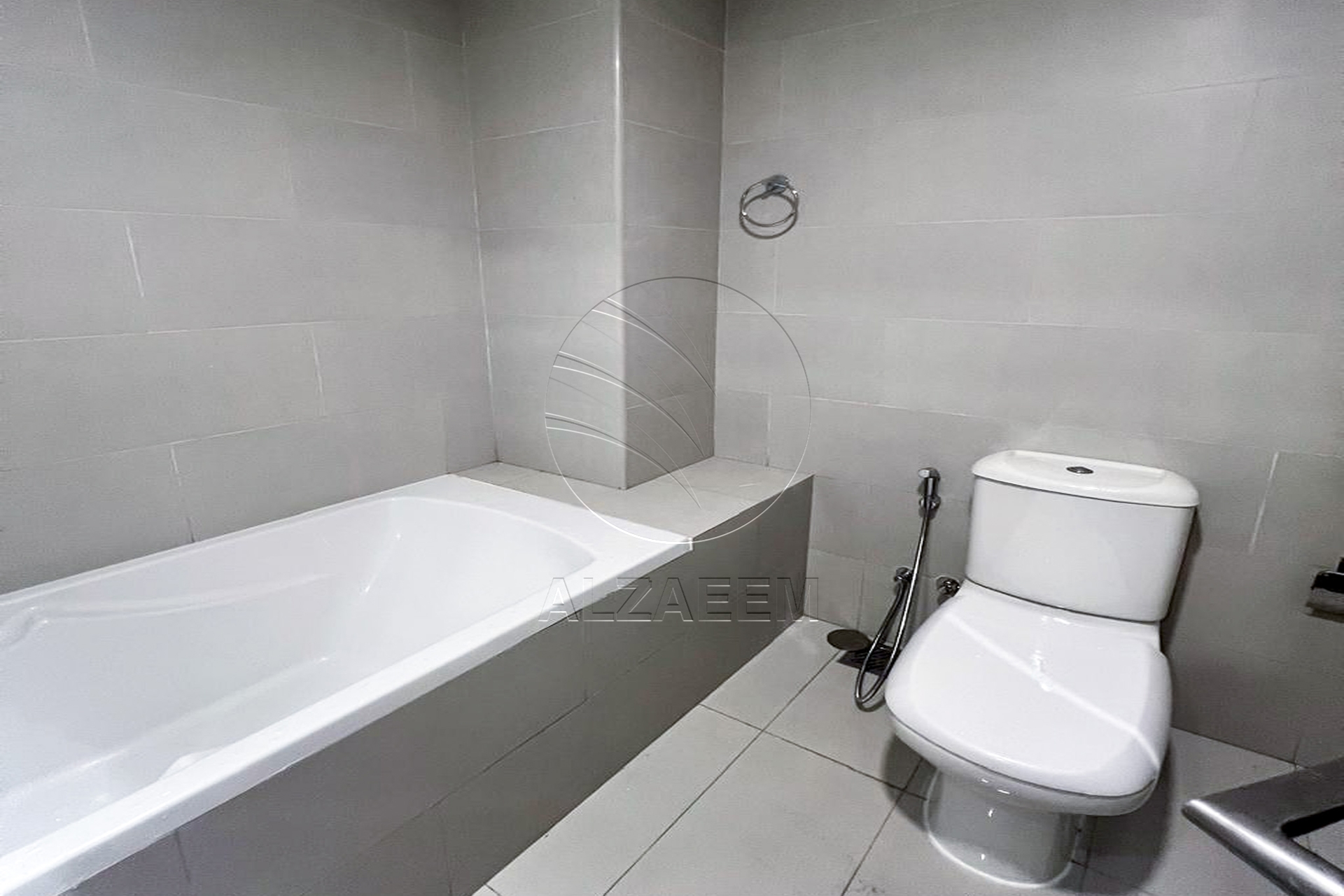 VACANT! Open View | Prime Address | High Level