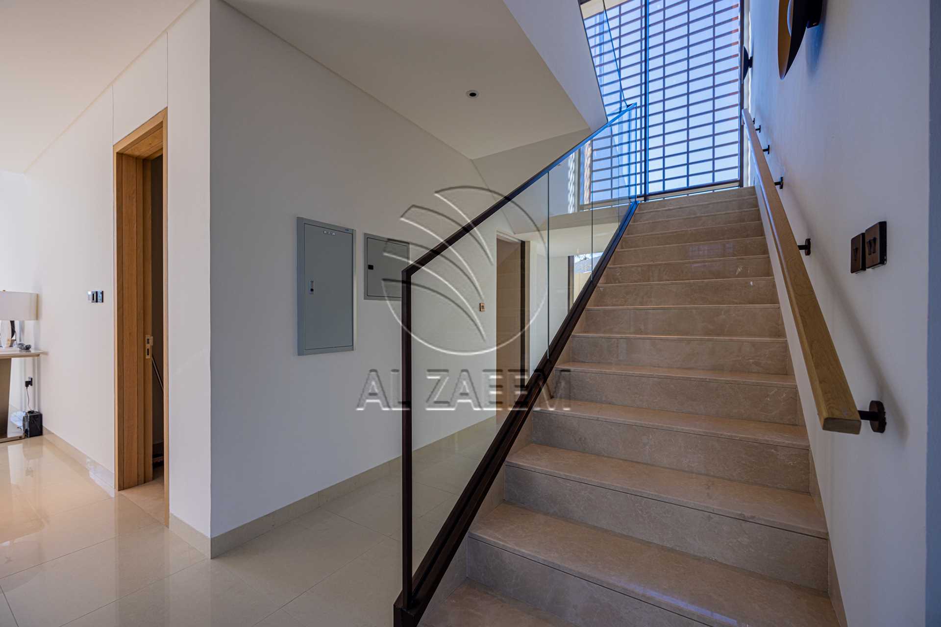 √HOT! Premium Location | High Ceiling | AL GHAF√
