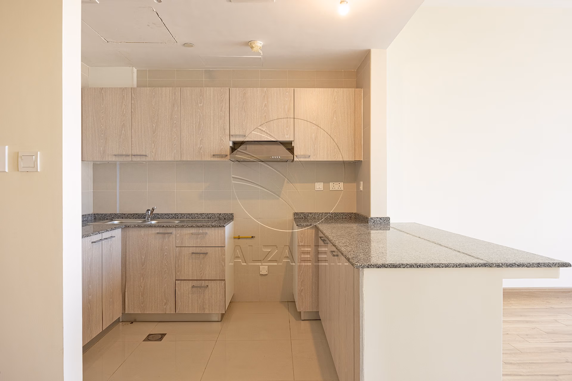 VACANT |1BR with Lovely View | Higher Floor
