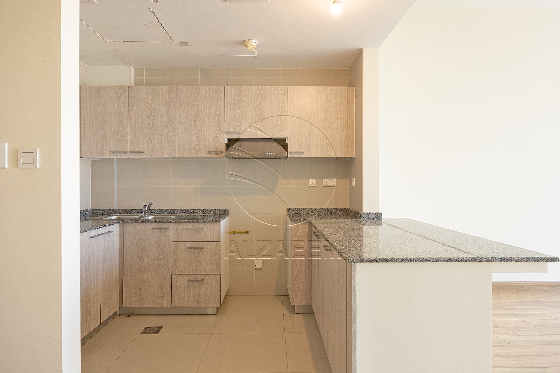 VACANT |1BR with Lovely View | Higher Floor