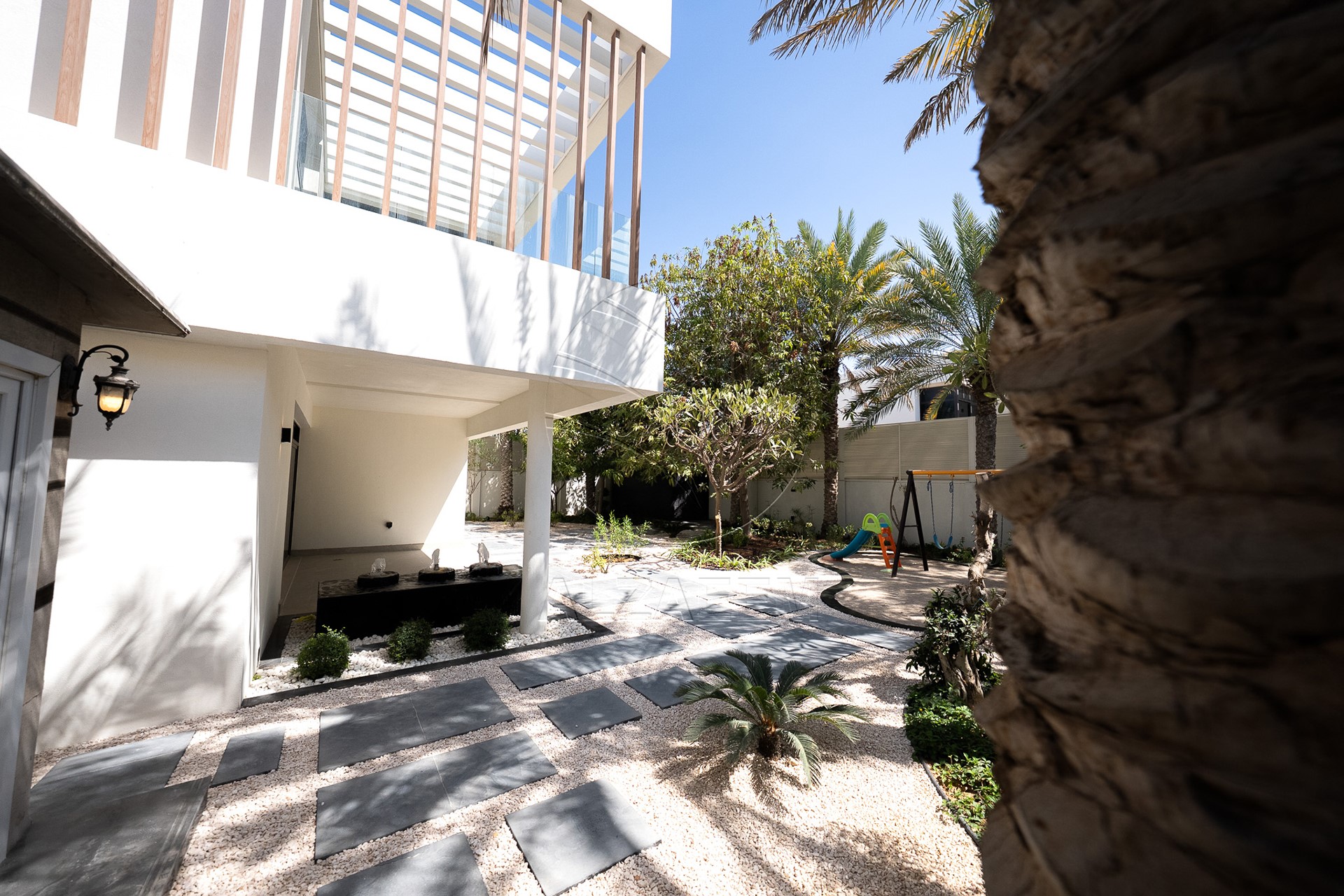√Corner Unit | 5BR Villa with Pod | 2 Majlis√