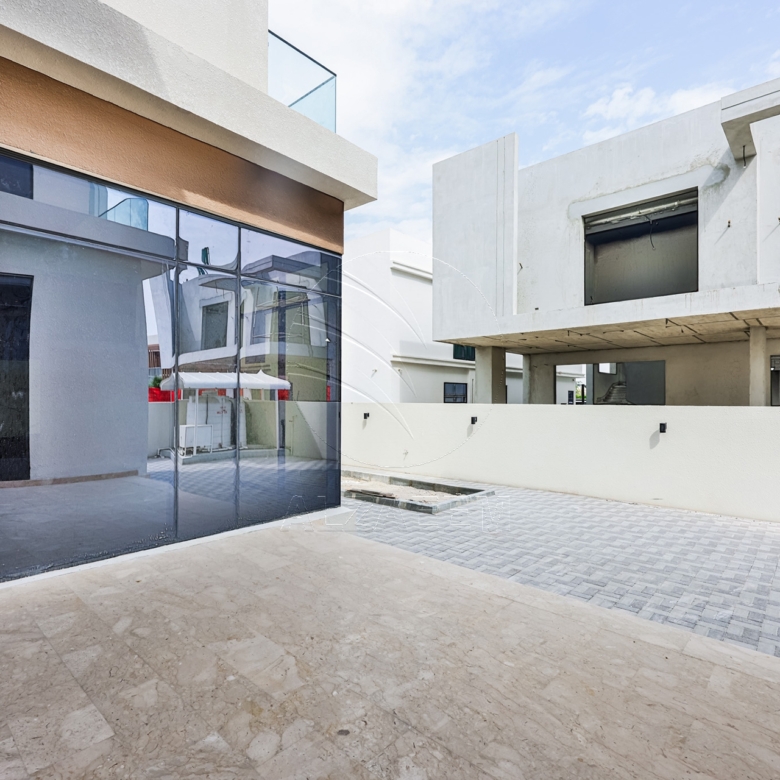 Custom Built | Modern Finishing | 5060 Sqft Plot