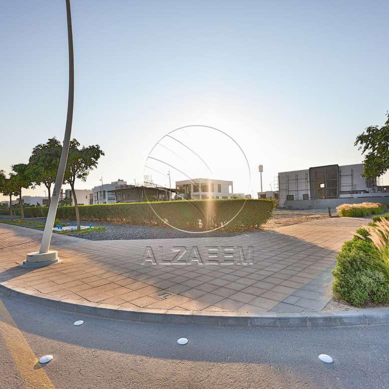 √1845 Sqm | Single Row Direct Open Sea View√