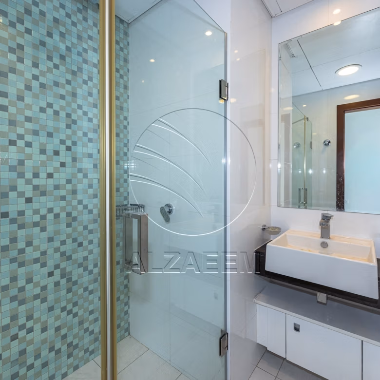 √ Lower Level! 2BR + Study | Up to 4 Payments √