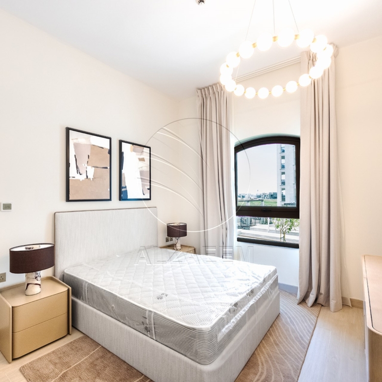 √ TOP FLOOR | Stunning Golf View | 2 Balconies √