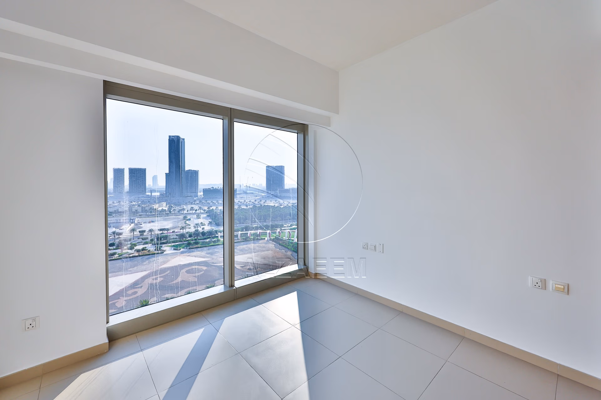 Exclusive! 2BR+Maid | Community View