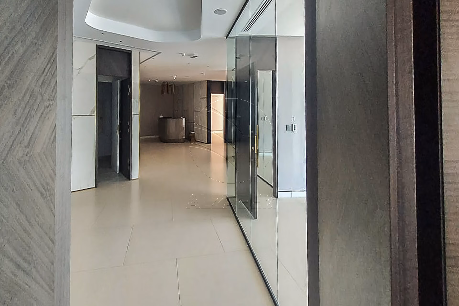High-Level 2 Fitted Office Facing the Canal