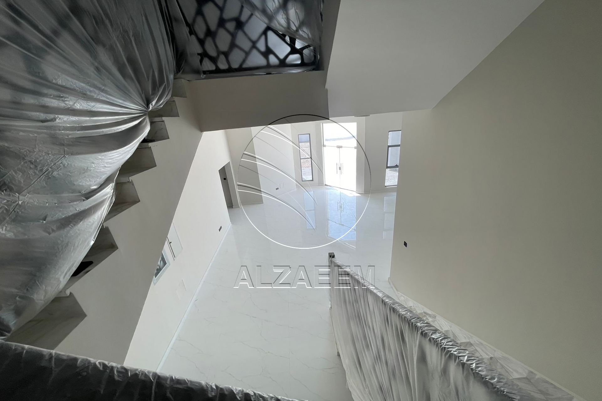 √ Mixed Use Villa | 5 Master Bedrooms | Majlis √