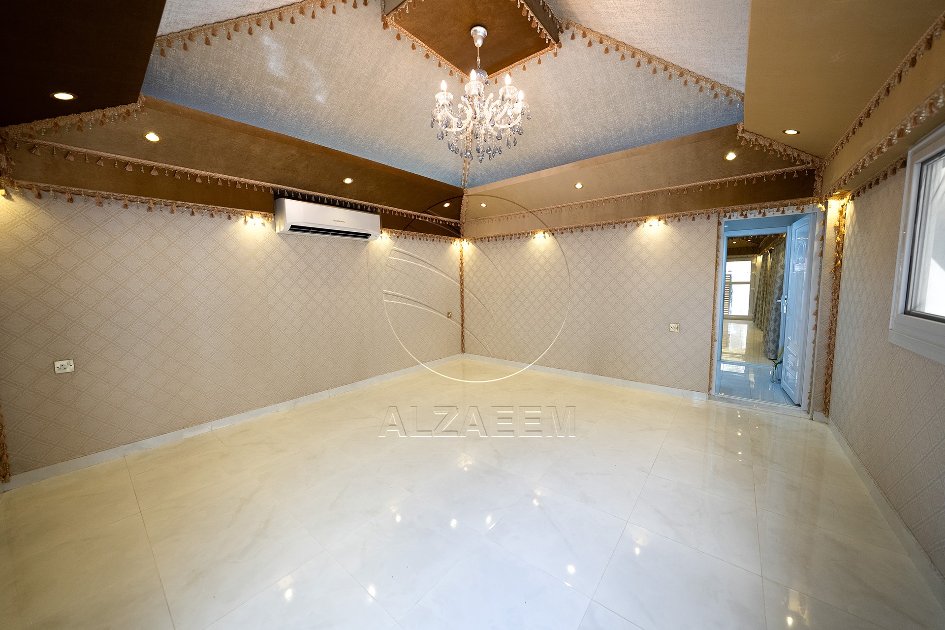 √Corner Unit | 5BR Villa with Pod | 2 Majlis√