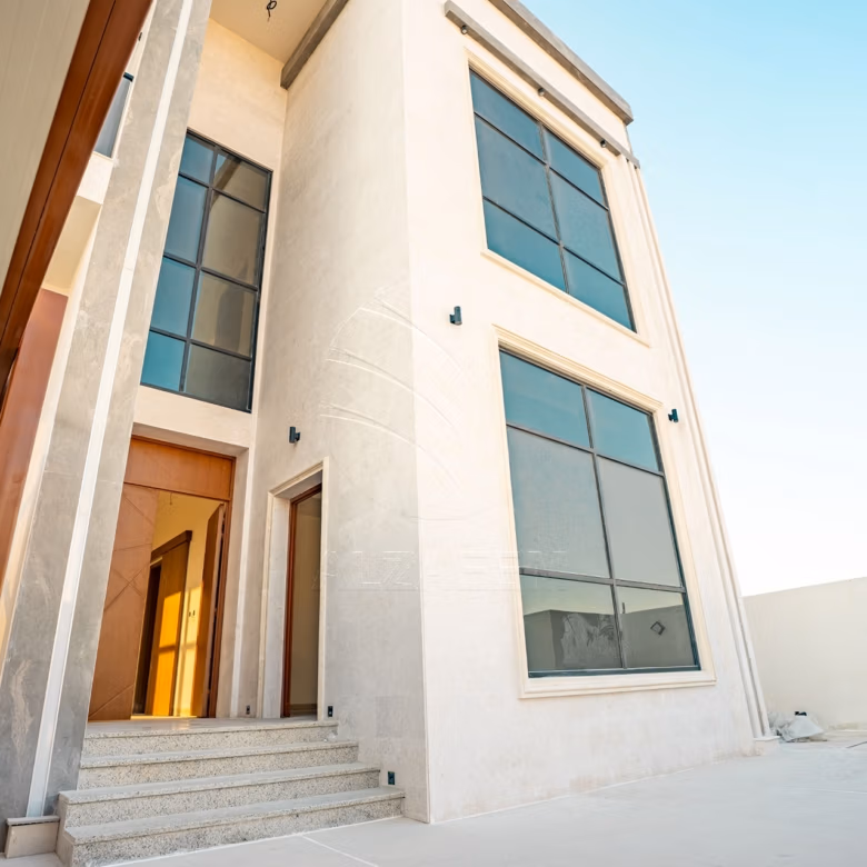 √Single Row l Landscaped l 2Y Maintenance free√