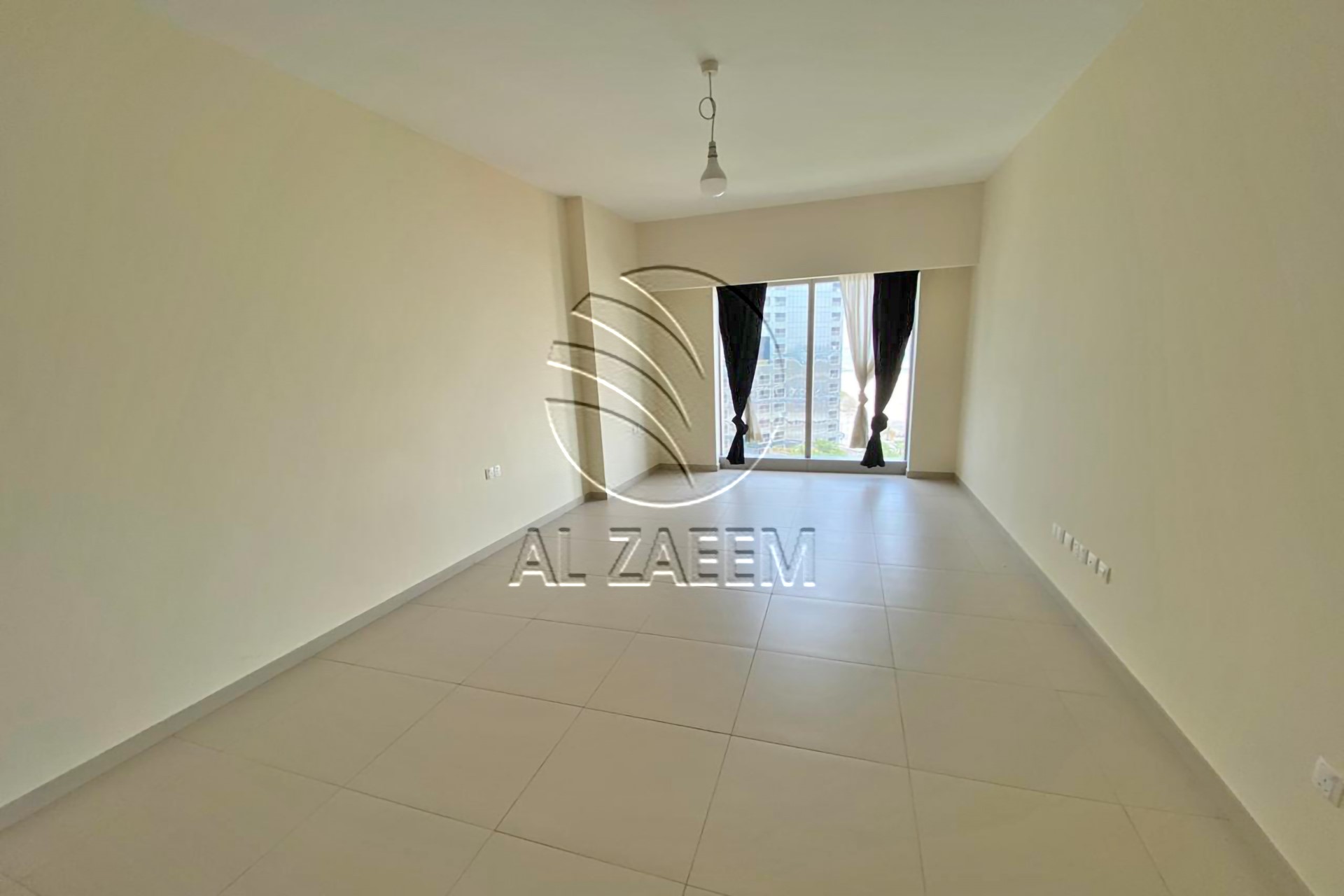 VACANT | High Level | Sea Views | Big Layout