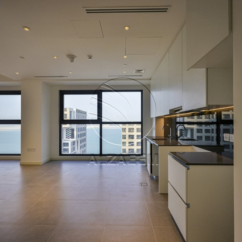 Move in Ready | High Floor | Stunning Sea View