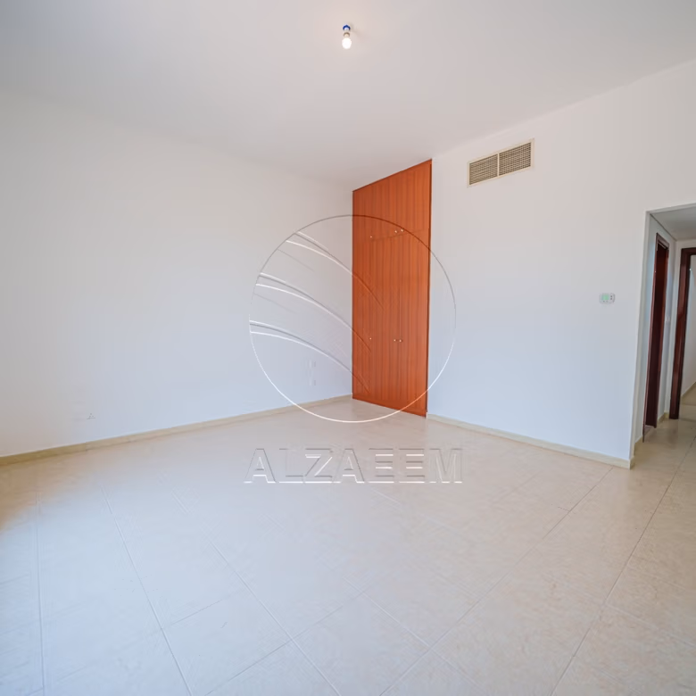 √ Vacant Villa | Premium Living | Price Dropped √