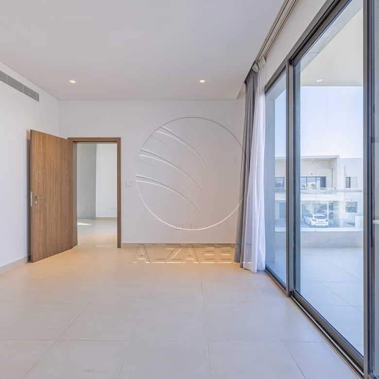 Vacant 3BR DUPLEX | Type 3YS | Prime Location