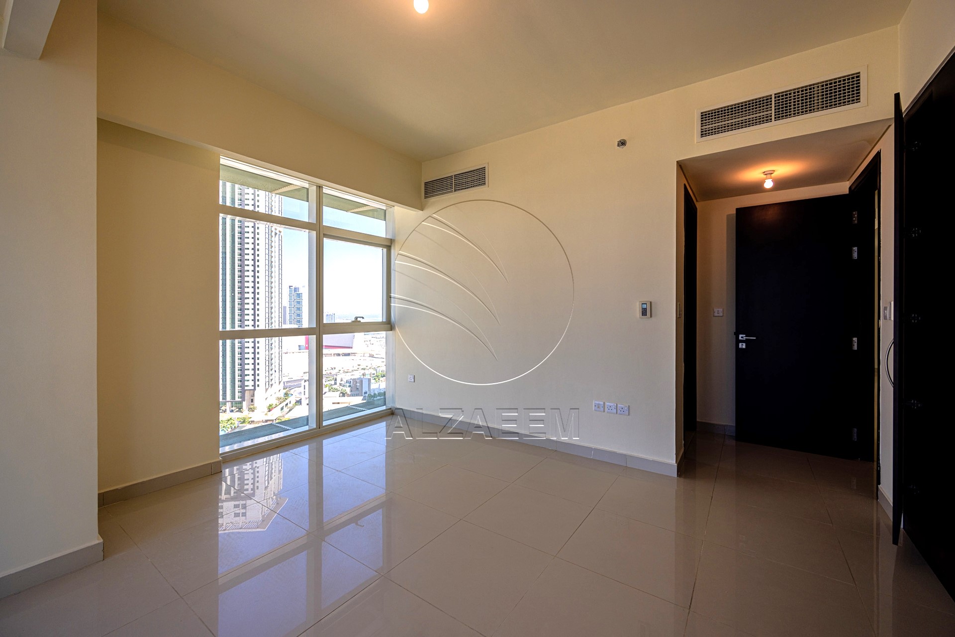 √ Exclusive | VACANT | Corner 2+S | 4 Payments √