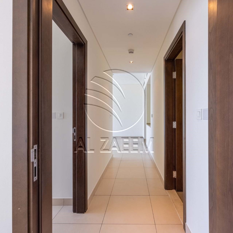 √Vacant! | Higher Level | Community View√