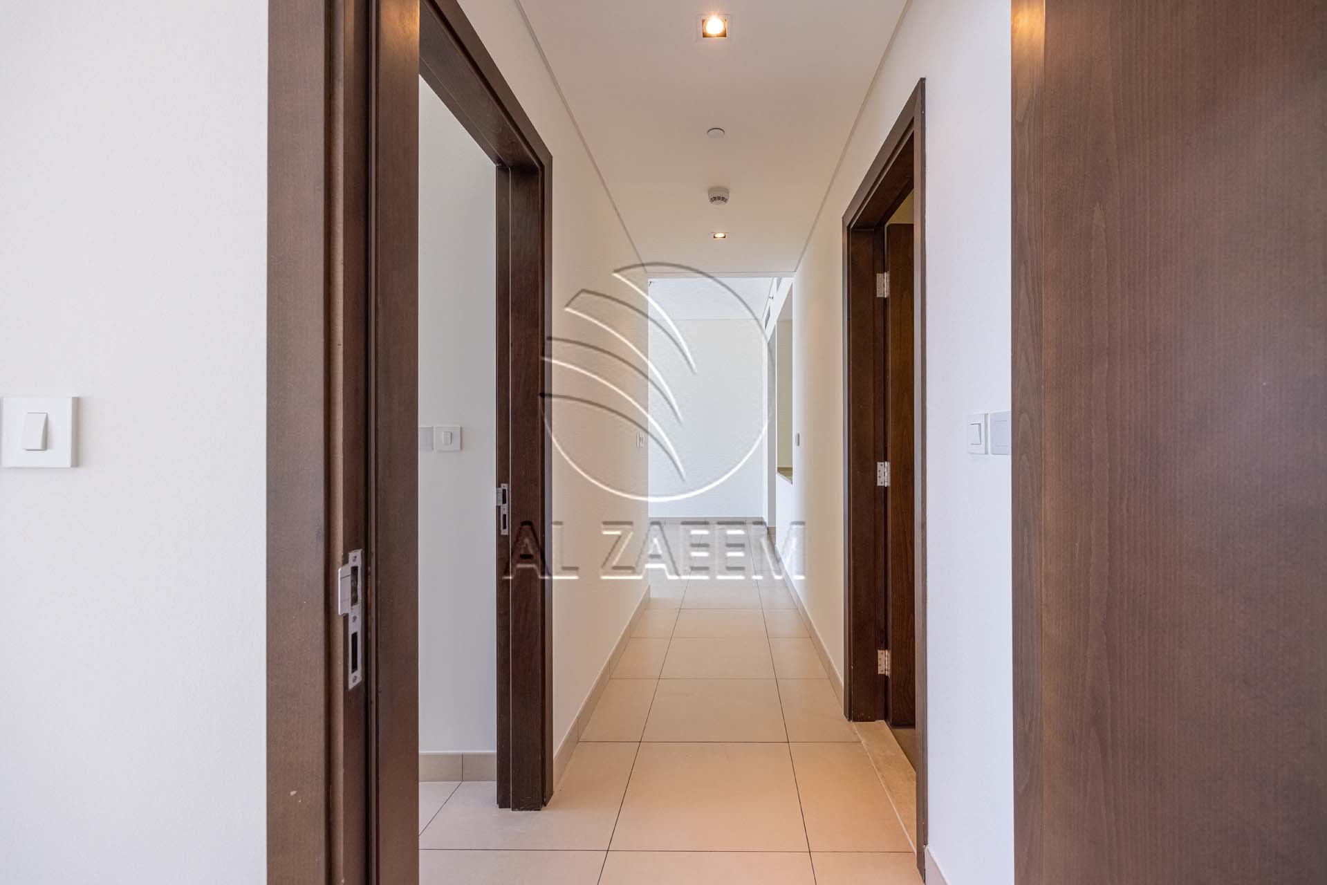 √Vacant! | Higher Level | Community View√