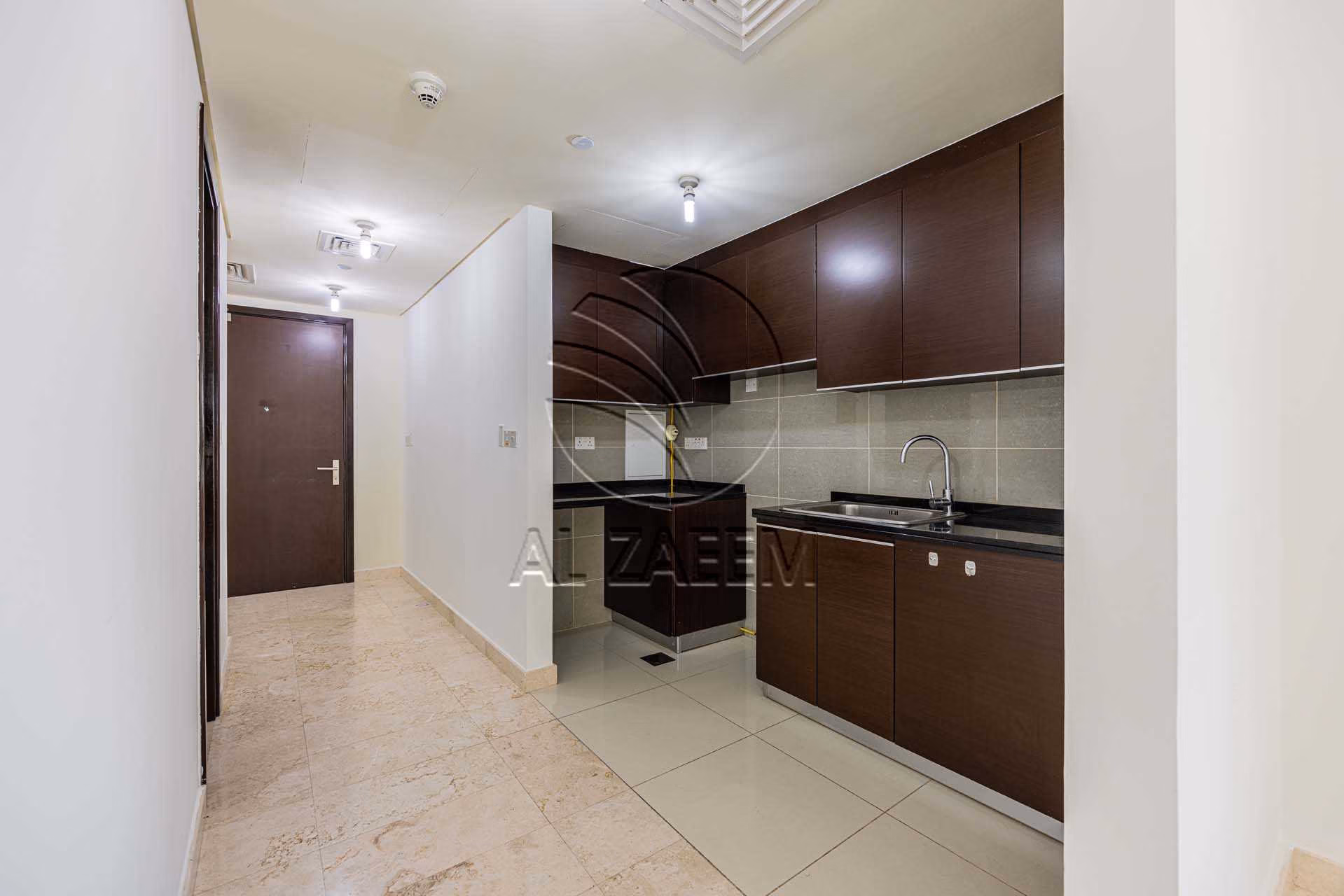 HOT | High Level Unit | Vacant | Nice Views