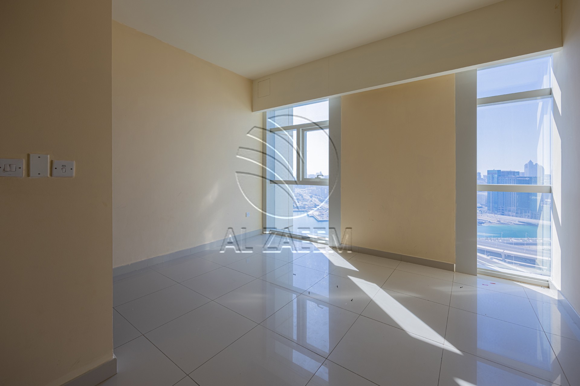 √ High Level Unit with Sea View | 4 Payments √