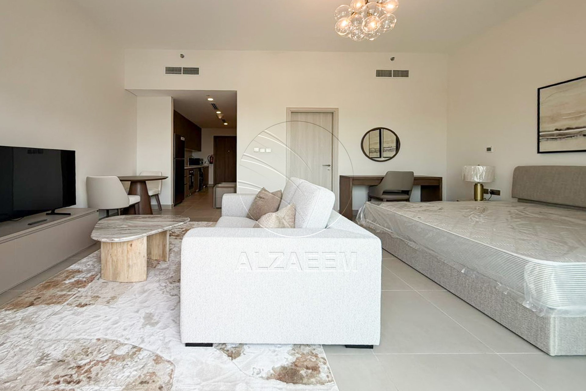 √Fully Furnished | Up to 12 Cheques | Mid Level√