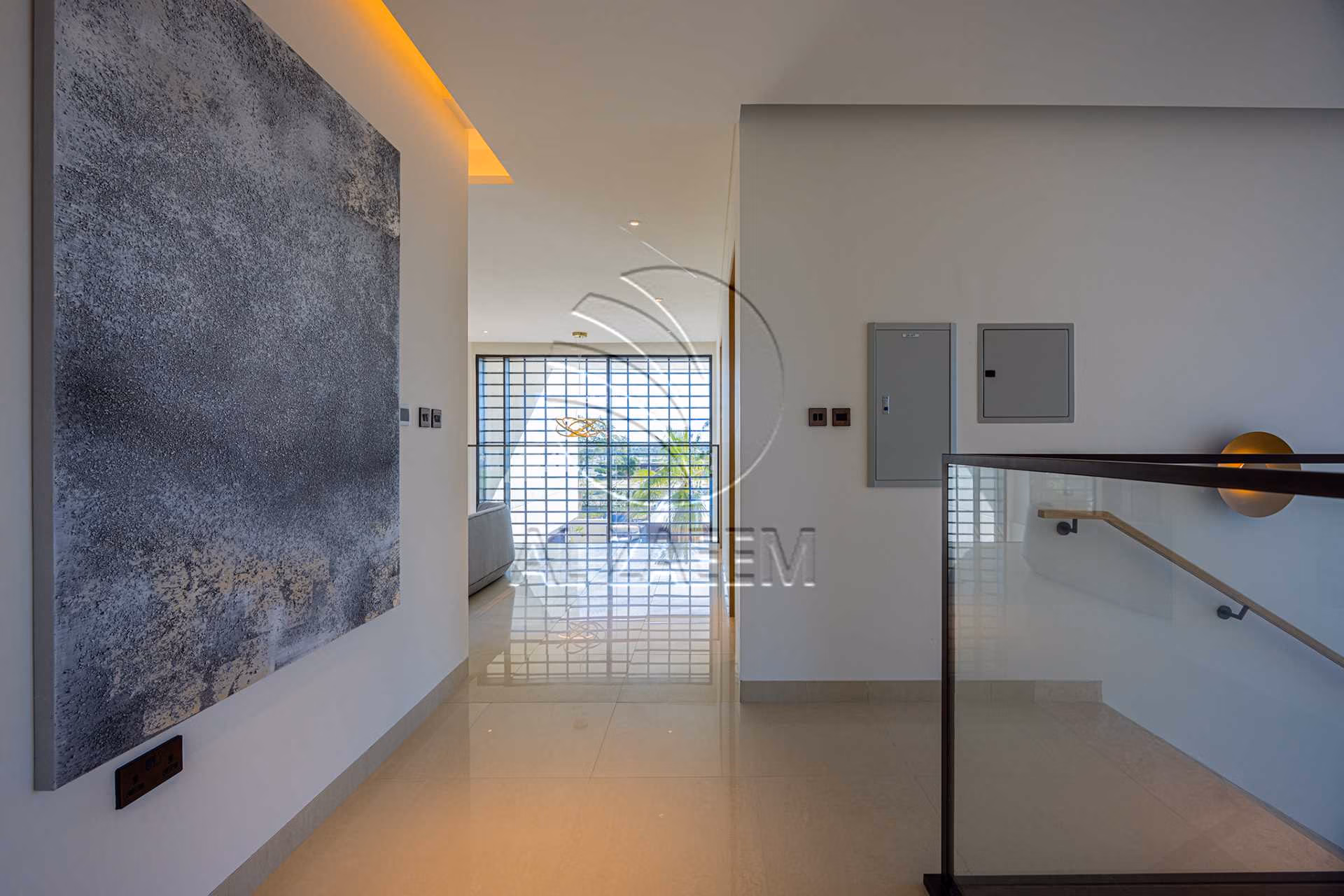 √HOT! Premium Location | High Ceiling | AL GHAF√