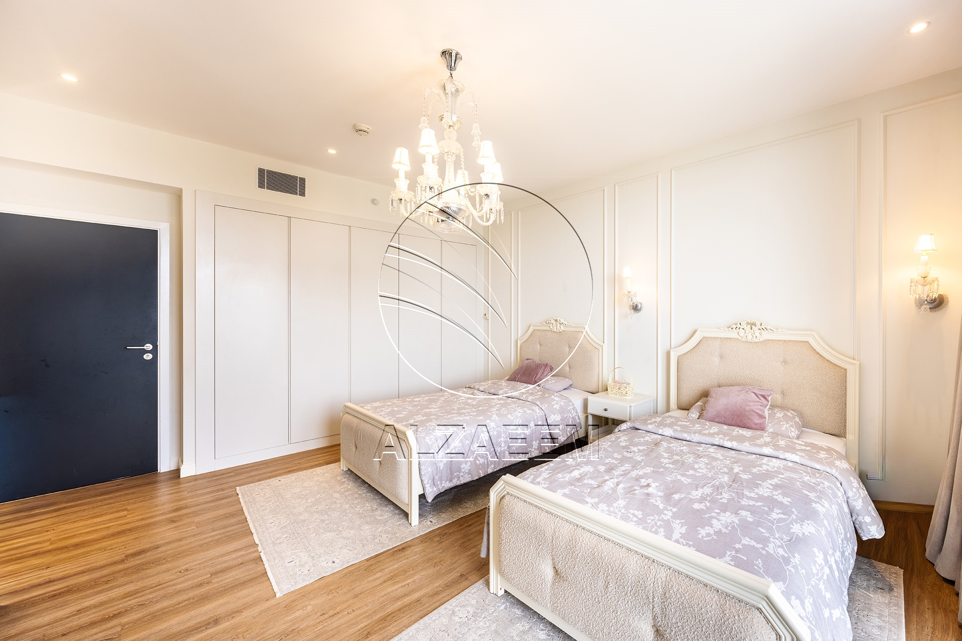 VACANT! 4BR Penthouse | Luxury Living