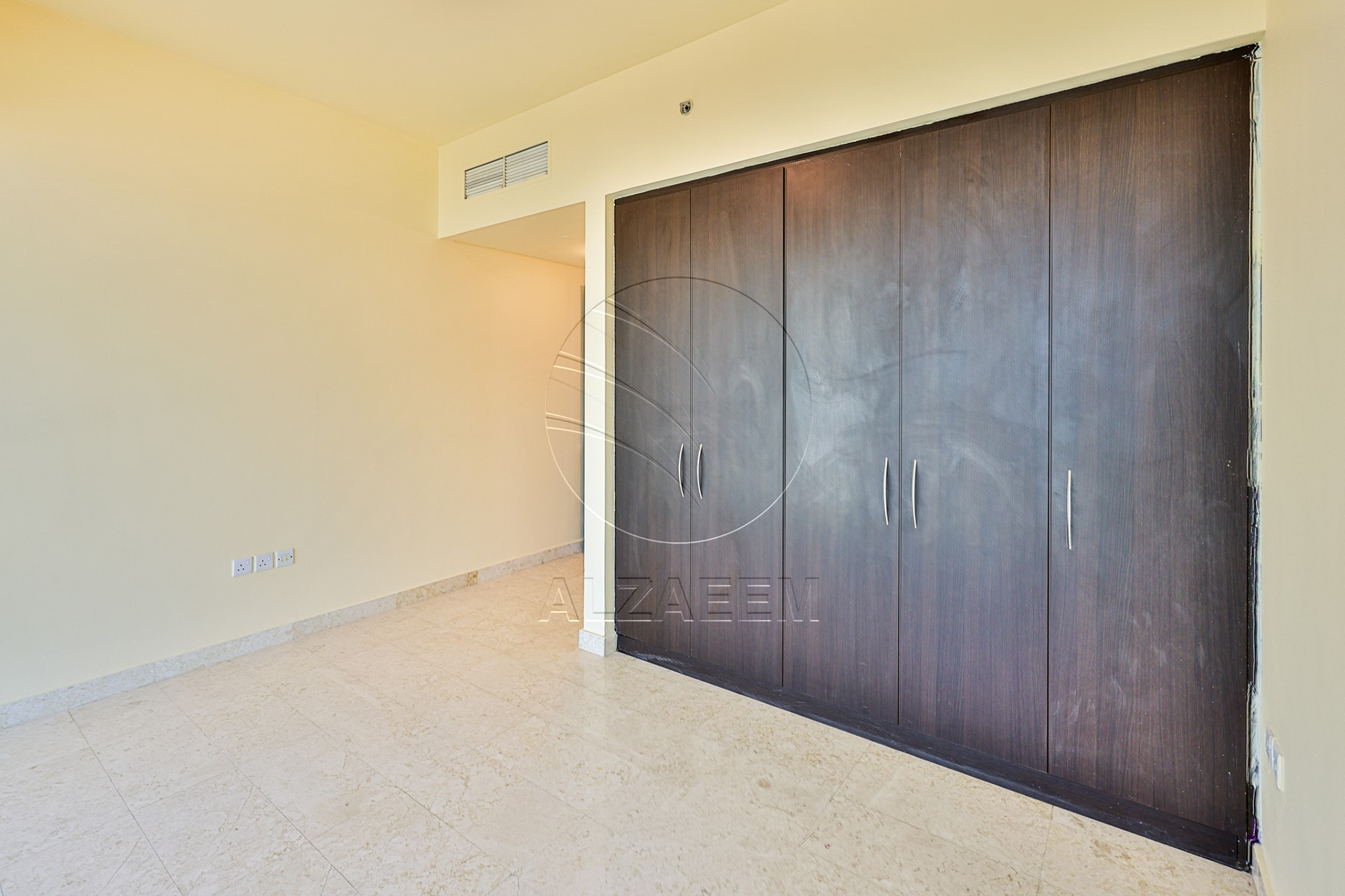 √VACANT- Furnished | Higher Floor | Urban Views√