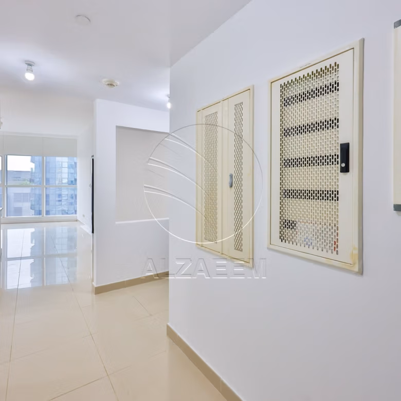 VACANT and Exclusive | 4 Payments | Community View