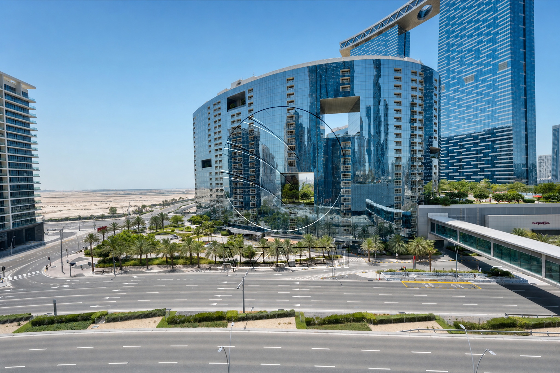 √Fully Fitted Office | Mid Level | 148.09 Sqm√