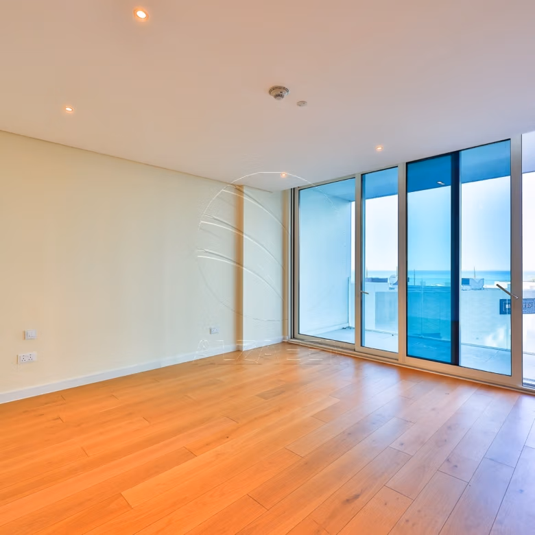 √ Sea View 2BR+M | Beach Access | Luxury Living √