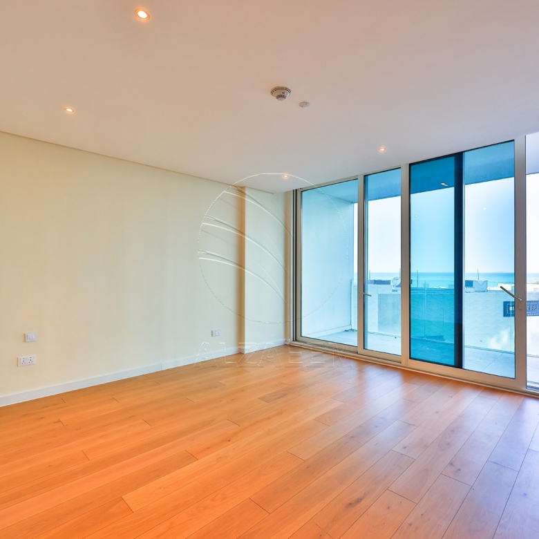 √ Sea View 2BR+M | Beach Access | Luxury Living √