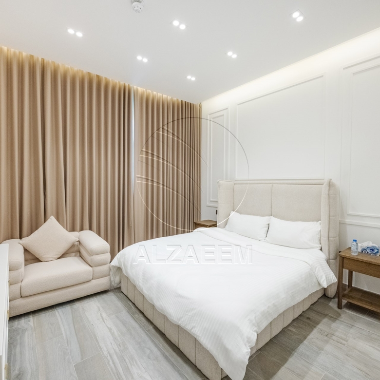 √1st Tenant | Furnished + Upgraded | Private Pool√