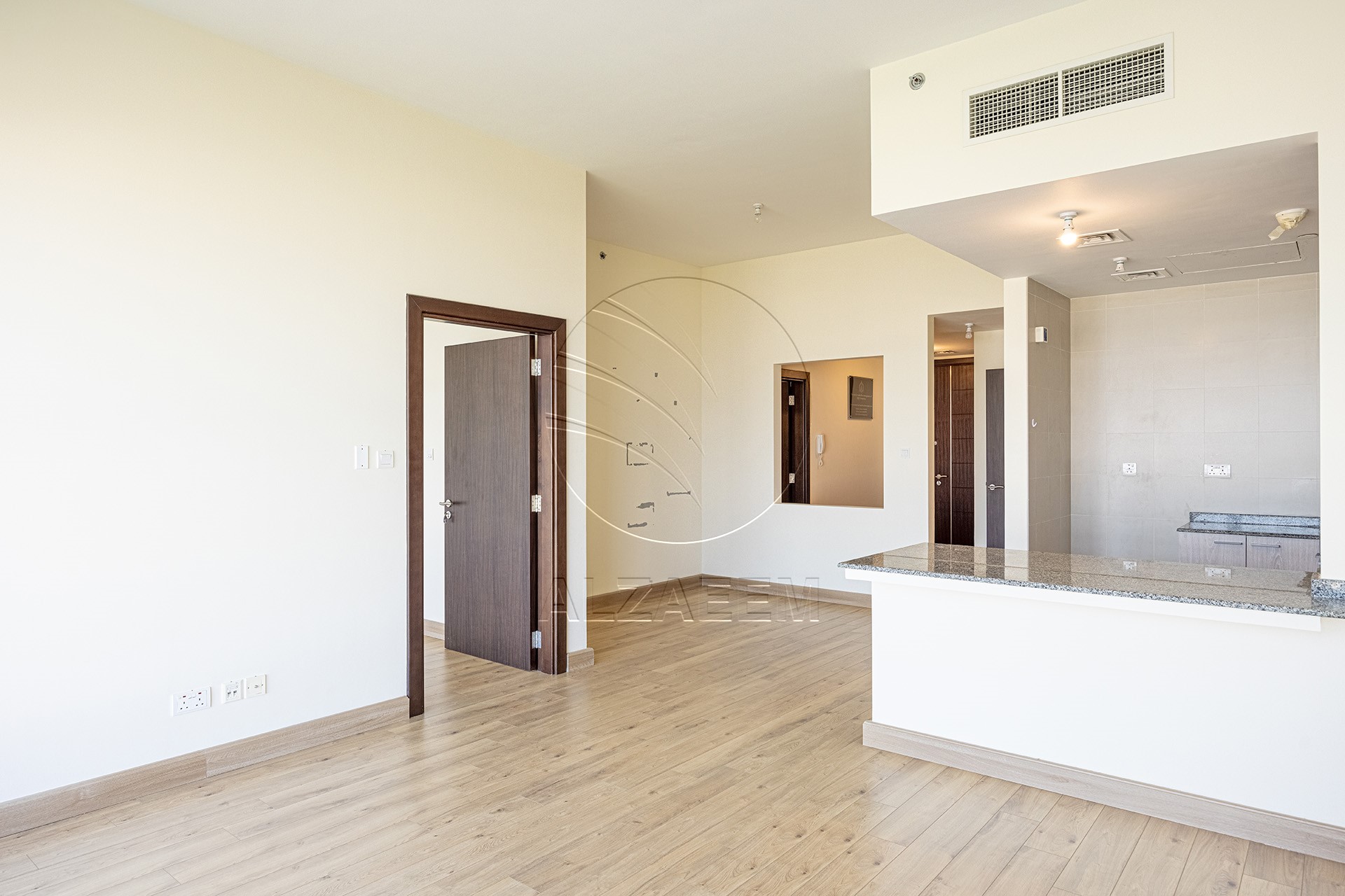 VACANT |1BR with Lovely View | Higher Floor