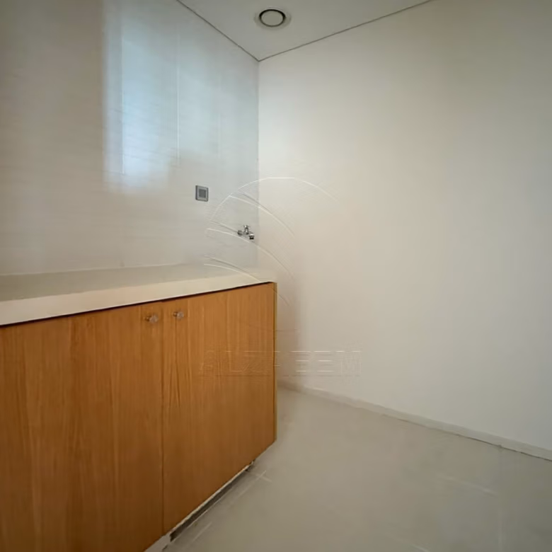 √Modern Living with Private Beach Access | Rented√