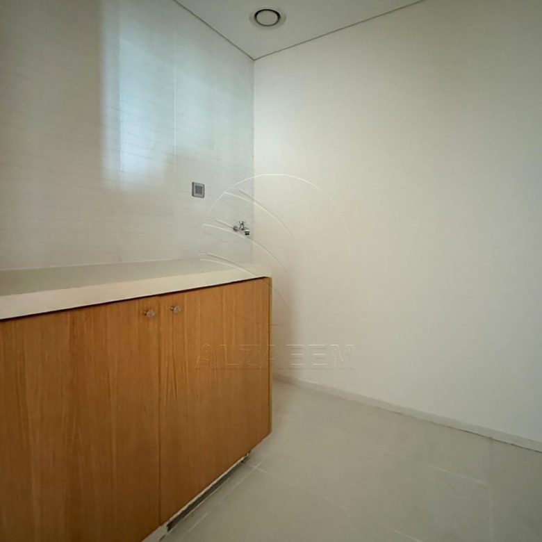 √Modern Living with Private Beach Access | Rented√