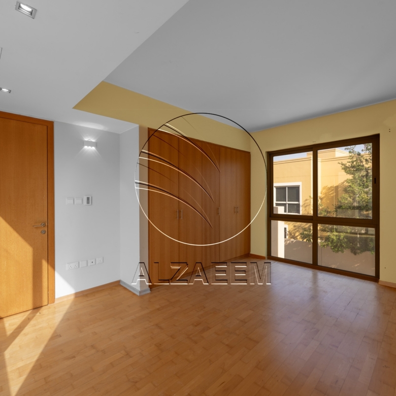 Hot Deal | Vacant | Type S -4BR TH
