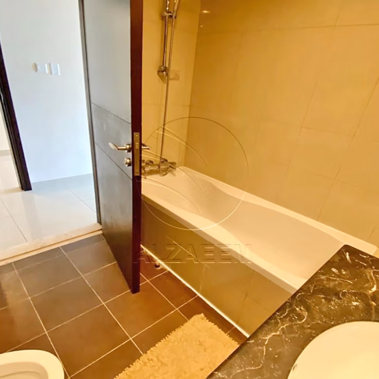 1BR+1 | UPCOMING | Facing the Vibrant Community