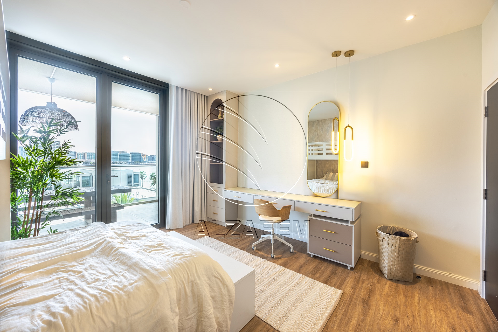 VACANT! 4BR Penthouse | Luxury Living