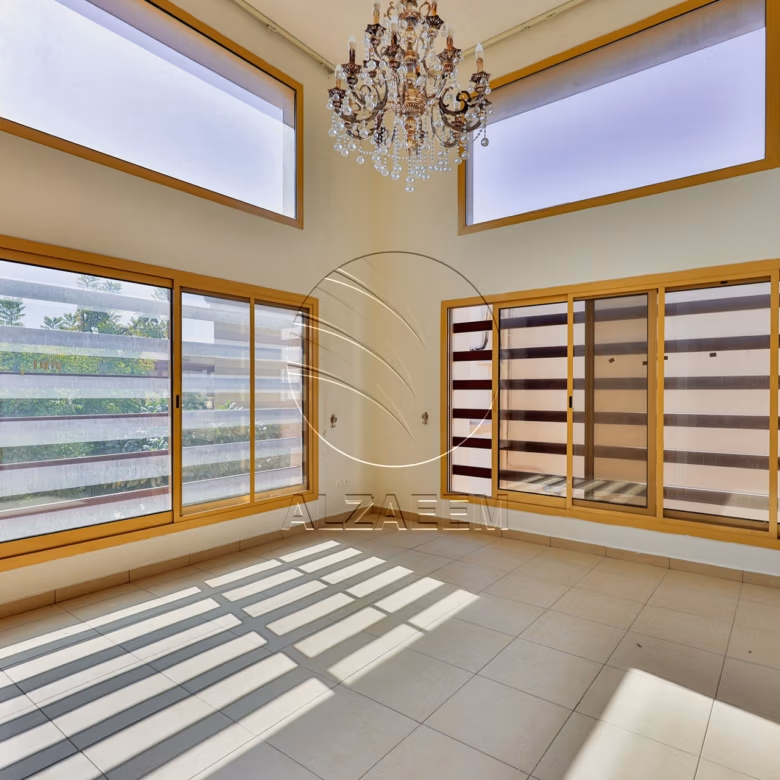 Vacant | Private Pool | For Investment or End Use