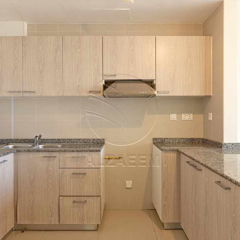 VACANT |1BR with Lovely View | Higher Floor