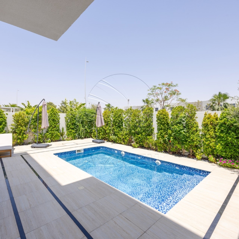 √1st Tenant | Furnished + Upgraded | Private Pool√