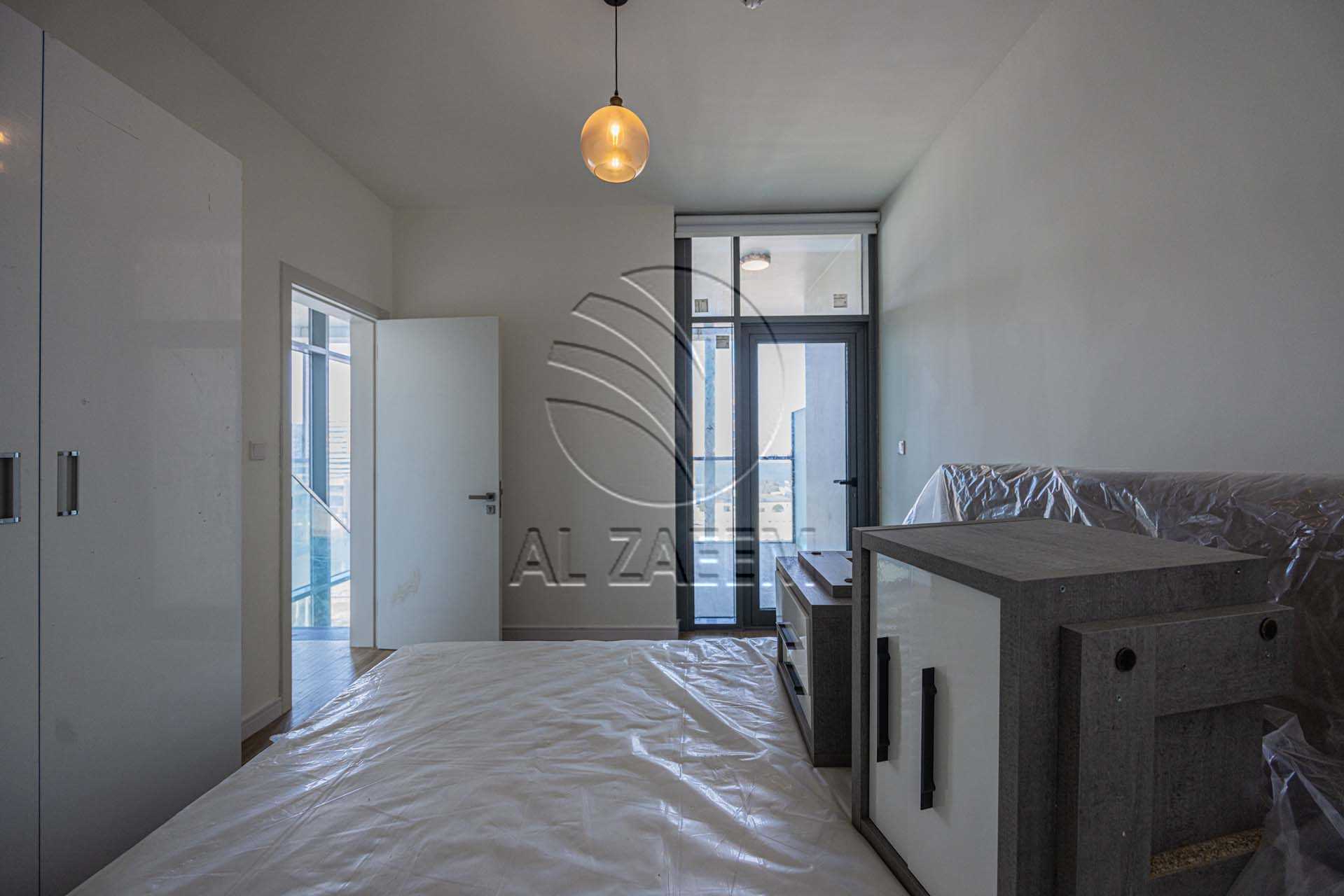 Fully Furnished Loft | Full Canal View | Rented