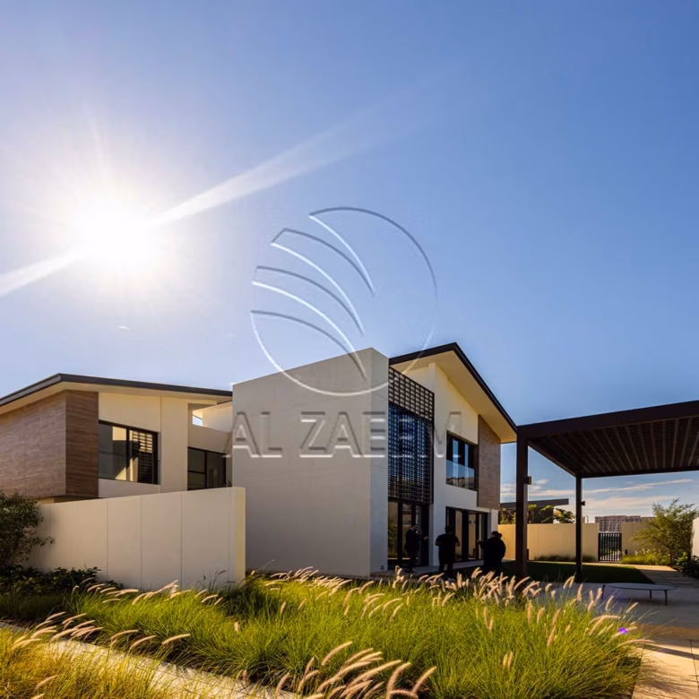 √HOT! Premium Location | High Ceiling | AL GHAF√