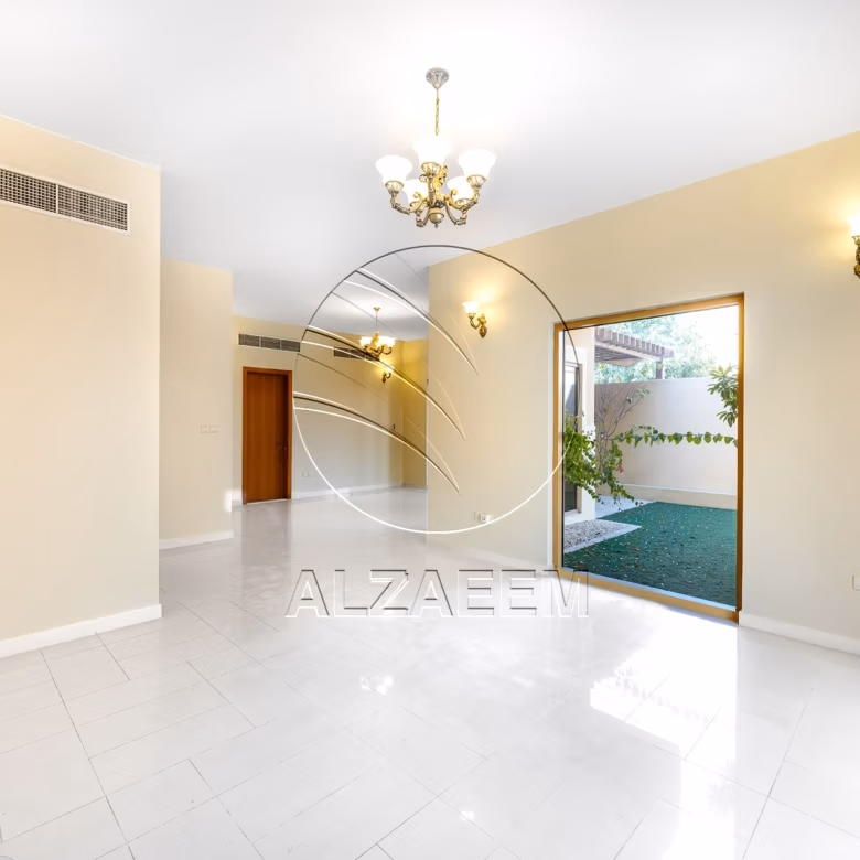 √ Villa Type S | Single Row Corner | VACANT √